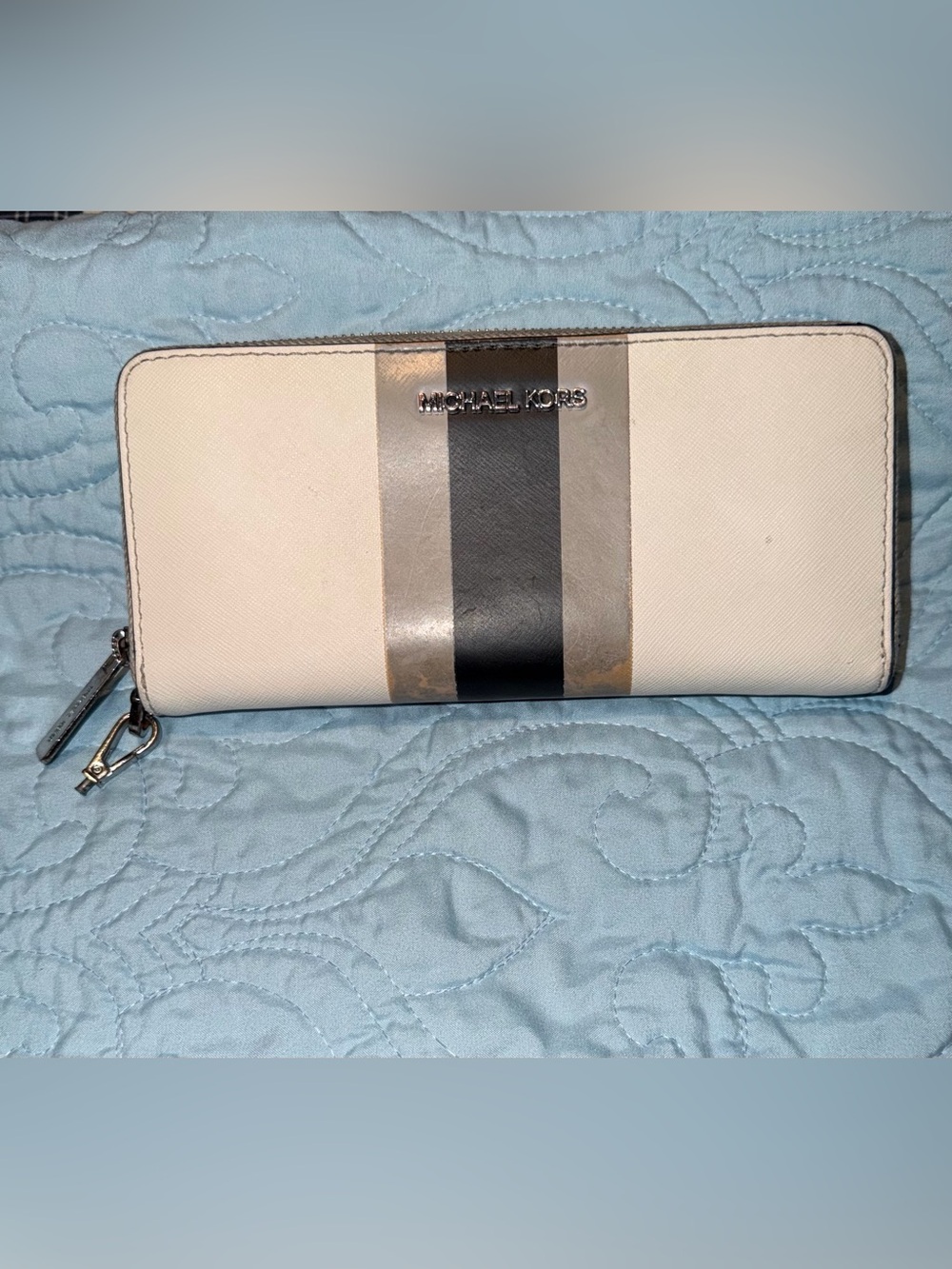 Michael Kors cream w/ black & taupe stripe Travel Leather Zip Around Wallet